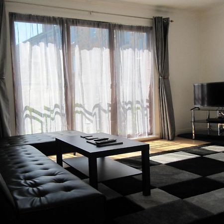 Cozy Off Road 2 Bedroom Cottage Apartment With Free Wi-Fi And Private Parking Glasgow Exteriér fotografie