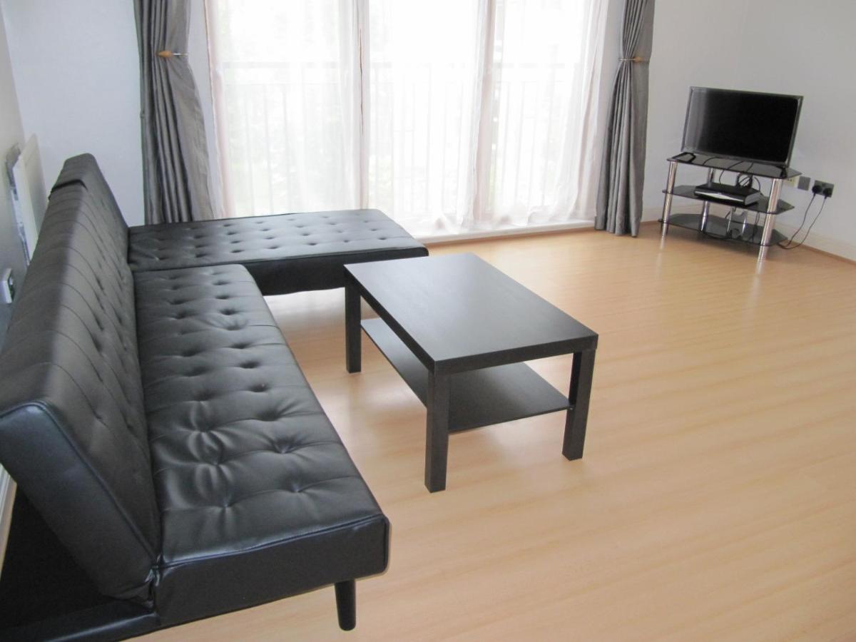 Cozy Off Road 2 Bedroom Cottage Apartment With Free Wi-Fi And Private Parking Glasgow Exteriér fotografie