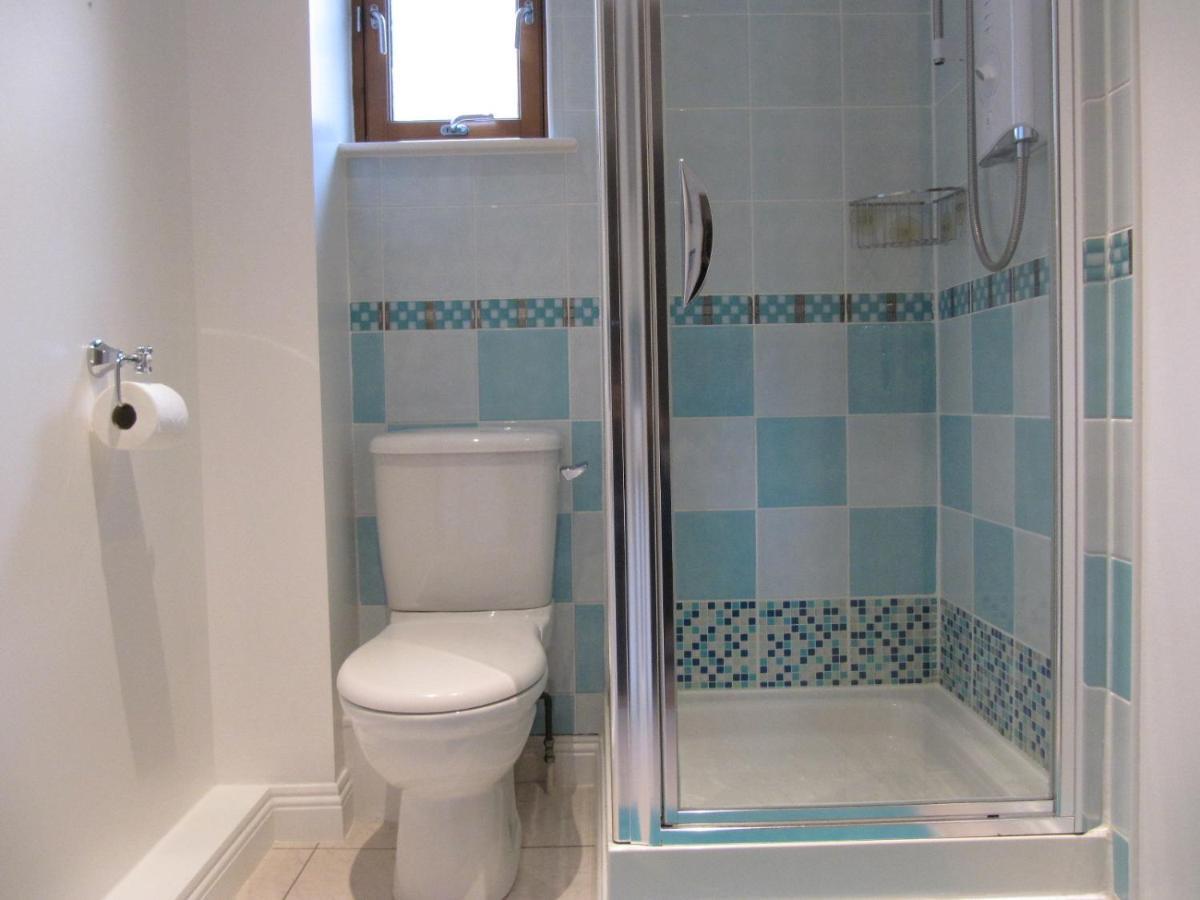 Cozy Off Road 2 Bedroom Cottage Apartment With Free Wi-Fi And Private Parking Glasgow Exteriér fotografie