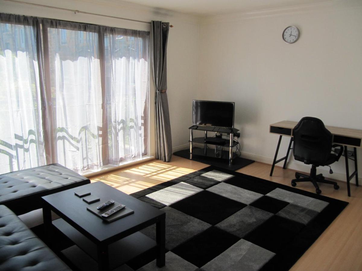 Cozy Off Road 2 Bedroom Cottage Apartment With Free Wi-Fi And Private Parking Glasgow Exteriér fotografie