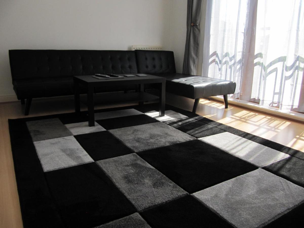 Cozy Off Road 2 Bedroom Cottage Apartment With Free Wi-Fi And Private Parking Glasgow Exteriér fotografie
